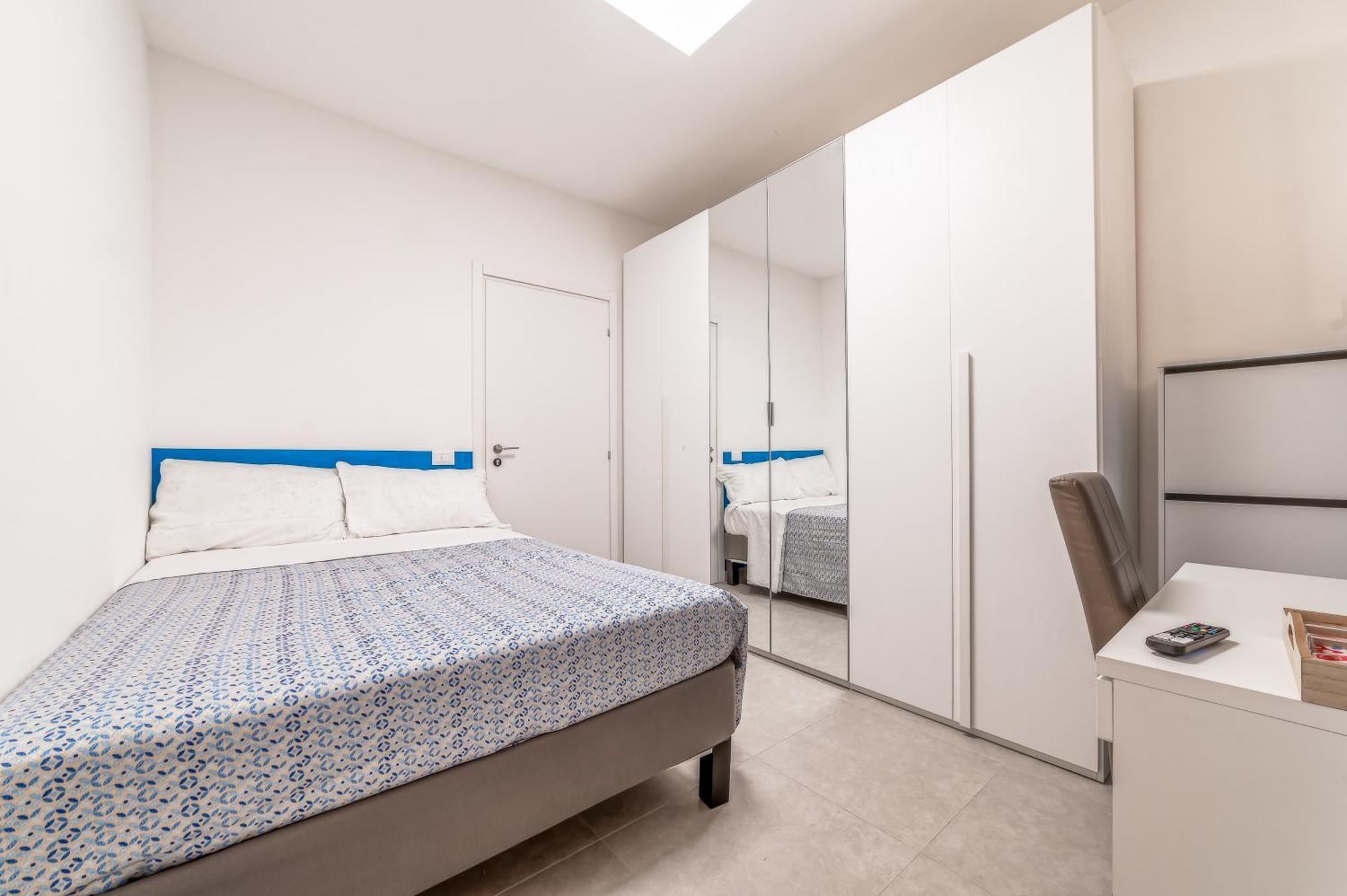 Cozy Enna Rooms - Metro Re Di Roma Esterno foto